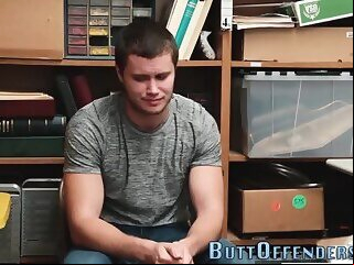  Amateur delinquent sucks big cock gay